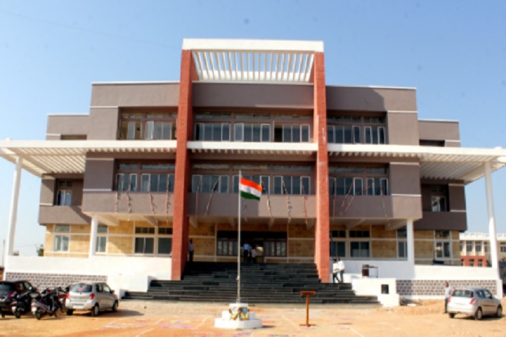 https://cache.careers360.mobi/media/colleges/social-media/media-gallery/22514/2020/5/22/Campus View of Government Degree College Gajwel_Campus-View.jpg